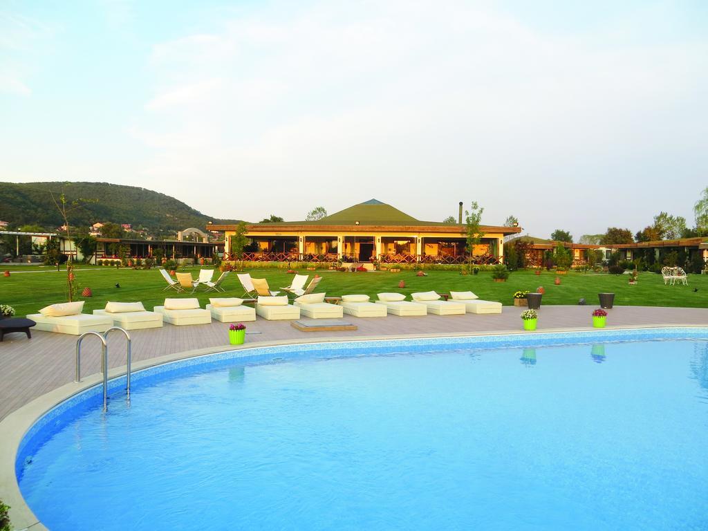 Riva'S Club Hotel Hüseyinli Bagian luar foto