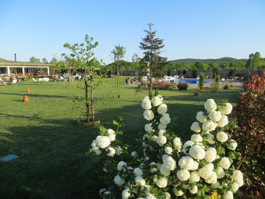 Riva'S Club Hotel Hüseyinli Bagian luar foto